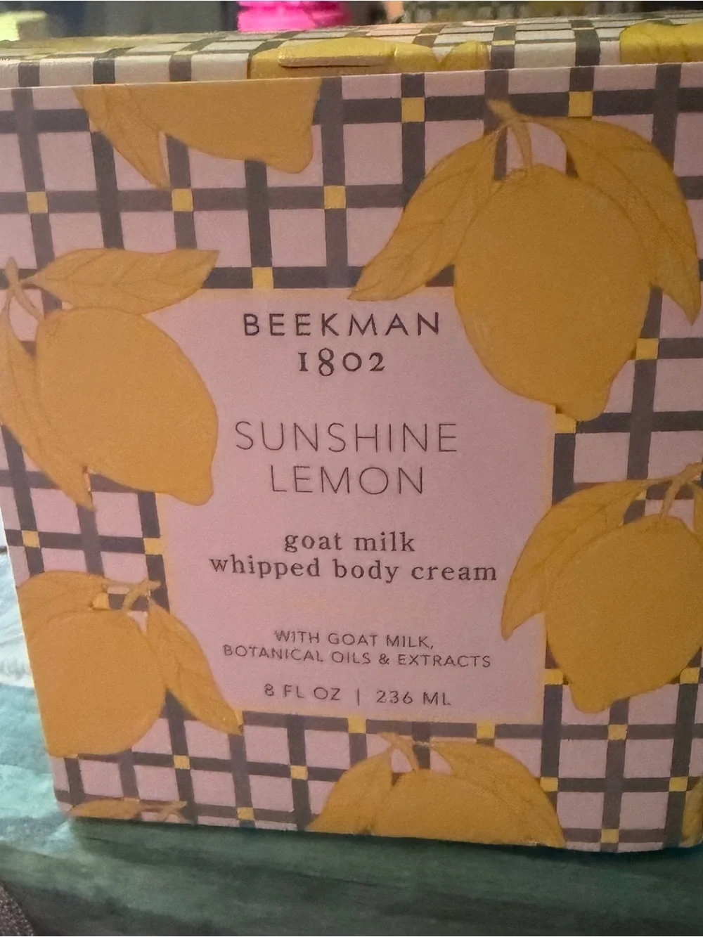 Beekman 1802 Sunshine Lemon Whipped Body Cream - Yellow & White